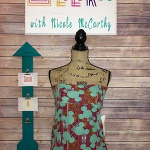 Shirts,leggings and skirts